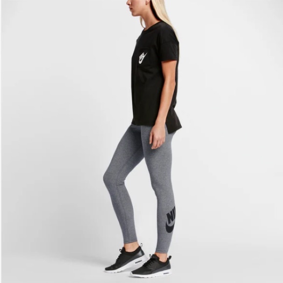 Nike Pants - Nike Legacy Leggings size small